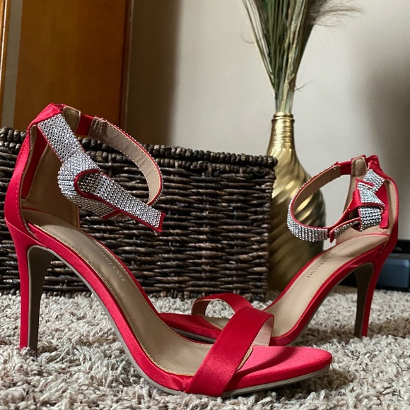 Red & Rhinestone Heels - Picture 4 of 4